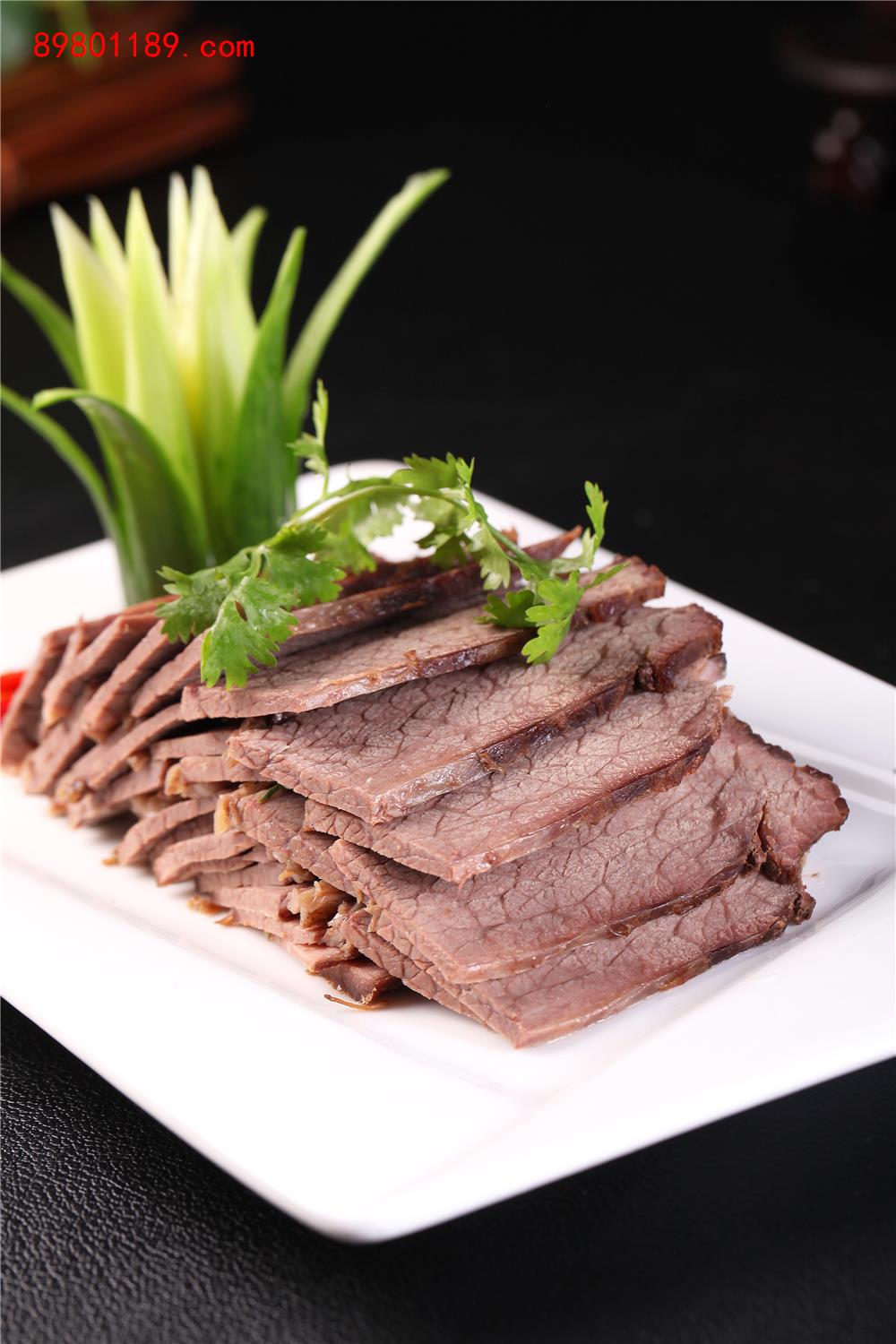 五香酱牛腱